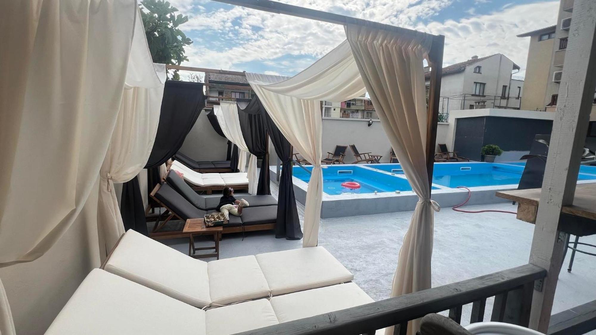 Family Hotel Malibu تشيرنوموريتس المظهر الخارجي الصورة
