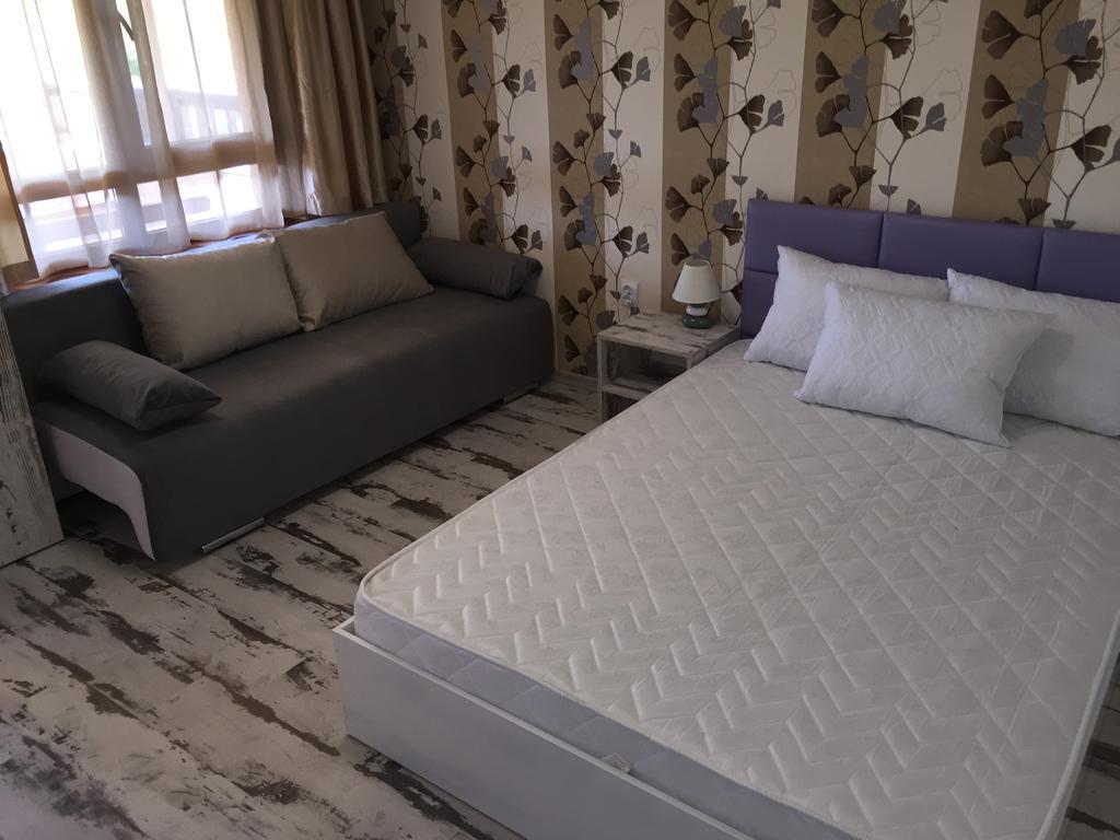 Family Hotel Malibu تشيرنوموريتس المظهر الخارجي الصورة